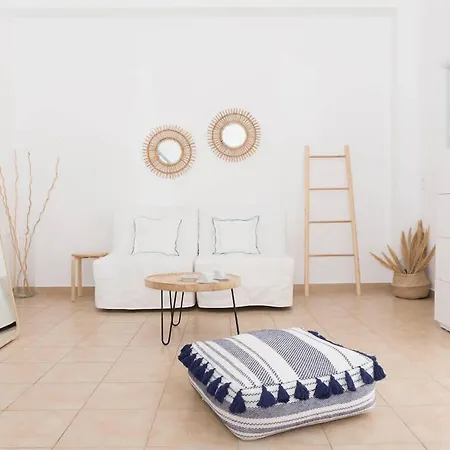 Patmos Sunshine - Just A 5-minute Walk From Square And The Port Apartman Szkála