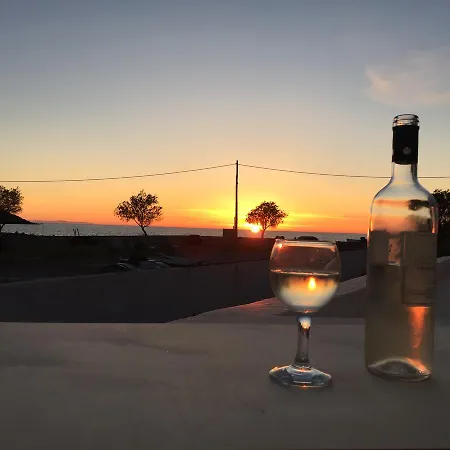 Apartman Patmos Sunshine - Just A 5-minute Walk From Square And The Port *