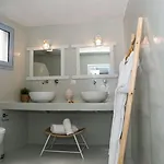 Patmos Sunshine Houses- 5 Min Walk From Skala Square Apartmán