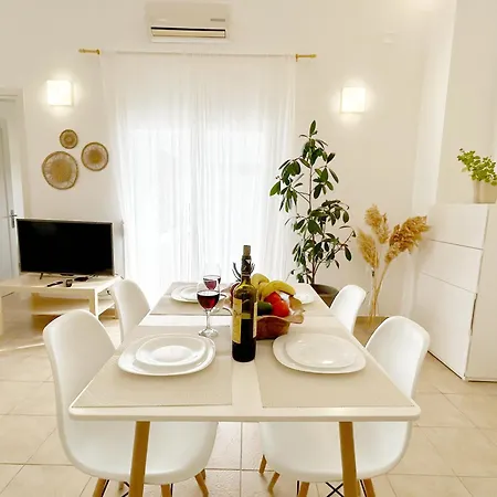 Patmos Sunshine - 5 Minutes Walk From Square Of * Skala