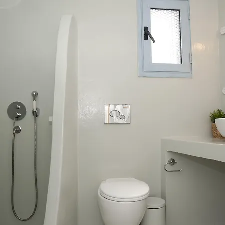 Patmos Sunshine - Just A 5-minute Walk From Square And The Port Skala