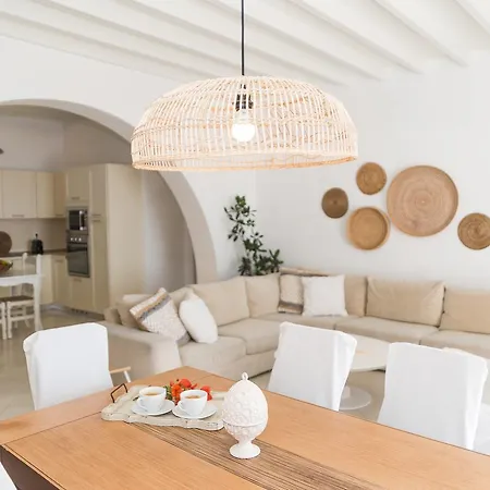 Patmos Sunshine - Just A 5-minute Walk From Square And The Port *