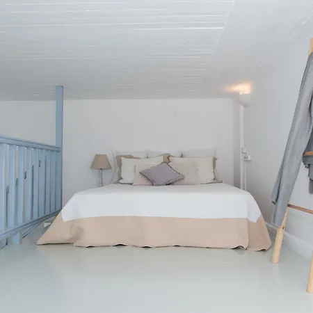 Patmos Sunshine - Quiet Stay, 5-min Walk To Square Lägenhet
