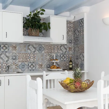 Patmos Sunshine - 5 Minutes Walk From Square Of Appartement *