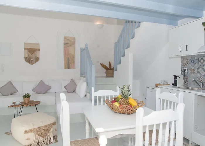 Patmos Sunshine - Just A 5-minute Walk From Square And The Port
