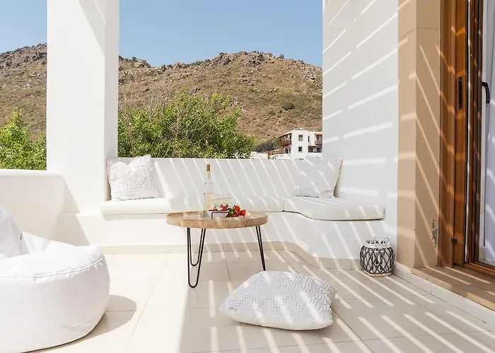 Patmos Sunshine - Just A 5-minute Walk From Square And The Port